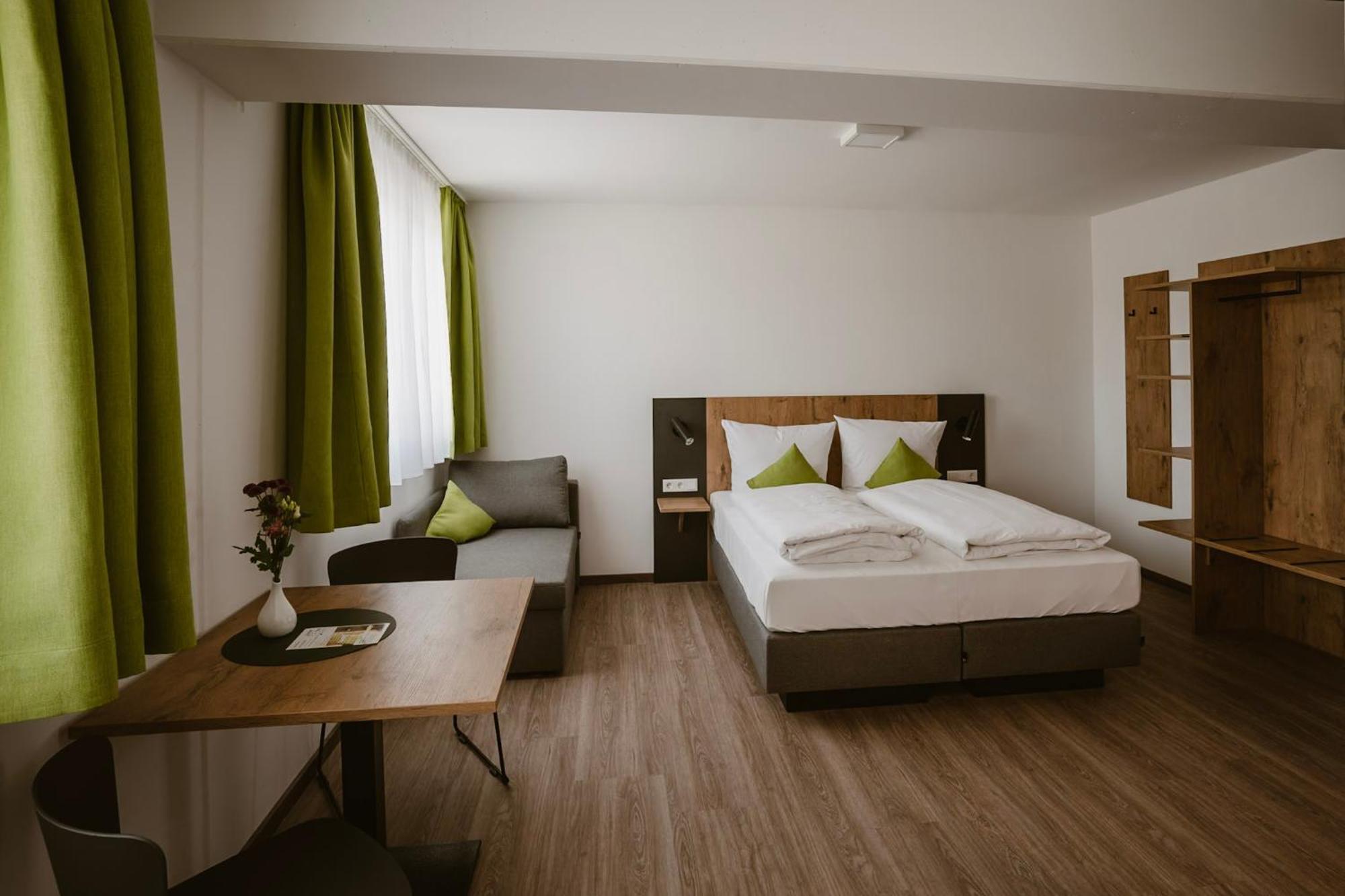 Motel Sleep Inn Toging am Inn Esterno foto